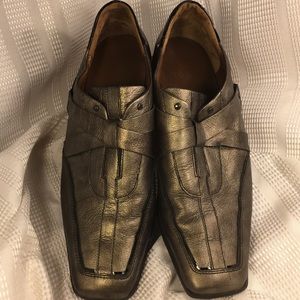 HOGL leather worn once, stylish/trendy loafers